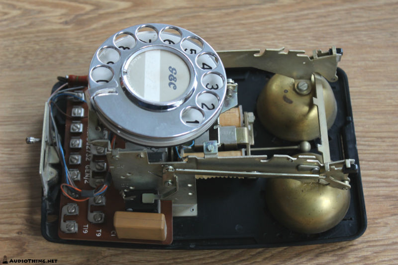 Bells - Sampled Source Instrument 6 (Note: The Physical Product Is Not Included In This Purchase)