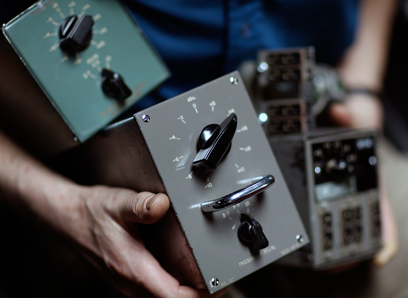 Abbey Road RS127 Rack Hardware