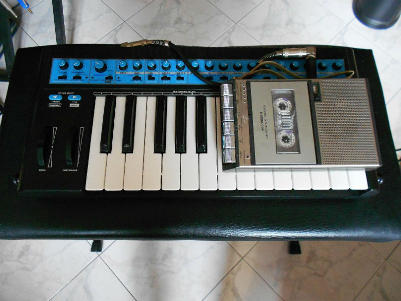 TapeStation - Sampled Source Instrument 1 (Note: The Physical Product Is Not Included In This Purchase)