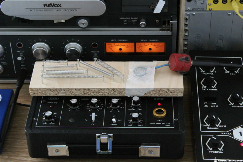 Hats Springs - Sampled Source Instrument (Note: The Physical Product Is Not Included In This Purchase)